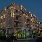 Апартаменты Venera & Anastasia Palace *