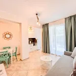 Venera & Anastasia Palace