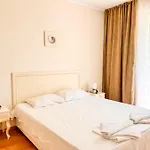 Venera & Anastasia Palace Апартаменты *