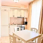 Апартаменты Venera & Anastasia Palace