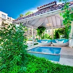Venera & Anastasia Palace Апартаменты Солнечный берег