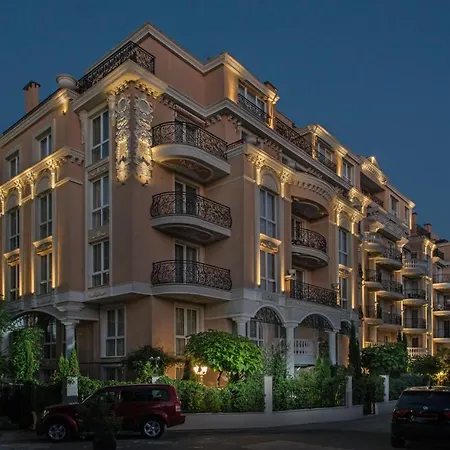 Апартамент Venera & Anastasia Palace *