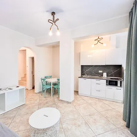 Apartment Venera & Anastasia Palace *